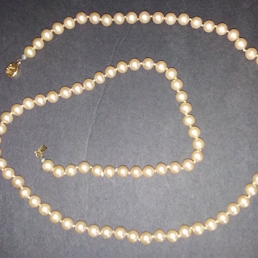 Vintage Neiman Marcus pearls